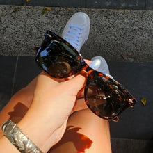 Cargar imagen en el visor de la galería, URBAN / LEOPARDO