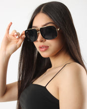 Cargar imagen en el visor de la galería, ELEGANCIA-DORADA / NEGRO