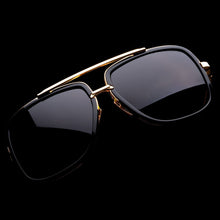 Cargar imagen en el visor de la galería, Colección Goretti ELEGANCIA DORADA - Color Negro.