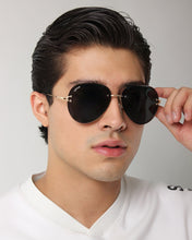 Cargar imagen en el visor de la galería, AVIADOR / NEGRO
